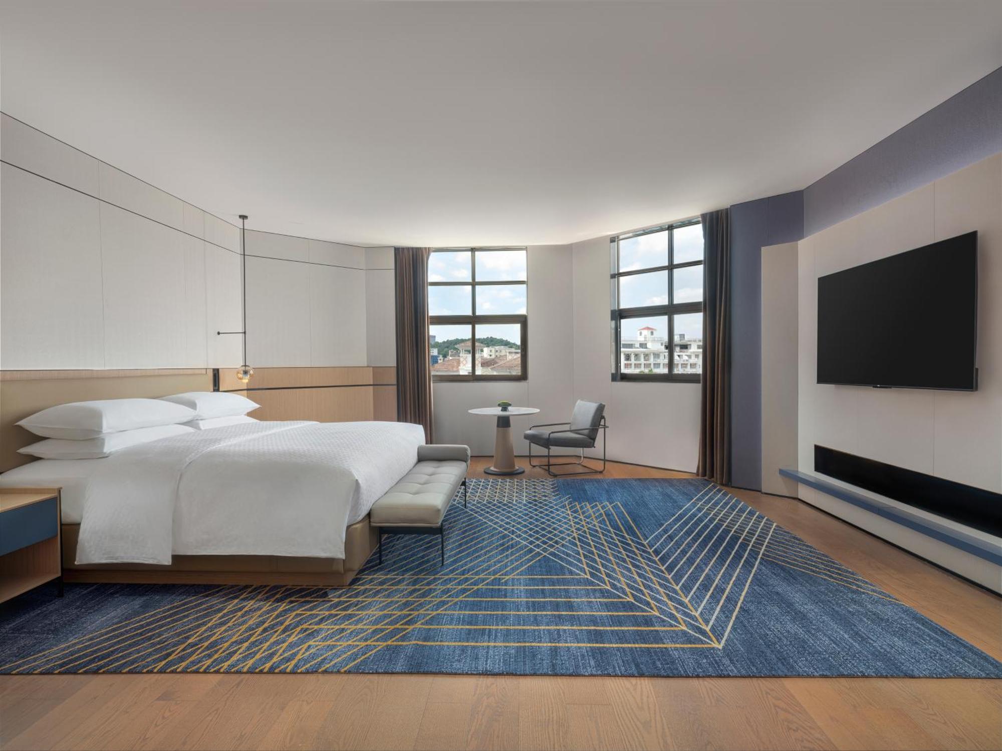 Four Points By Sheraton Yangjiang City Center Eksteriør billede