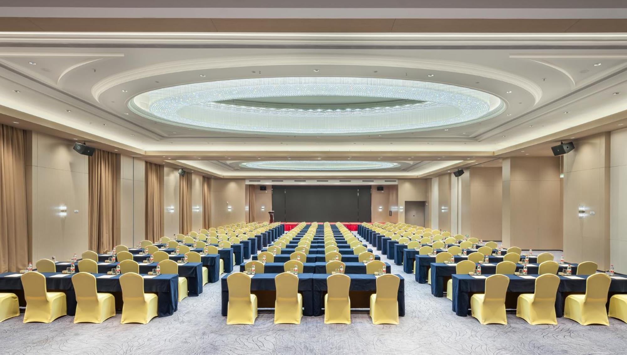 Four Points By Sheraton Yangjiang City Center Eksteriør billede