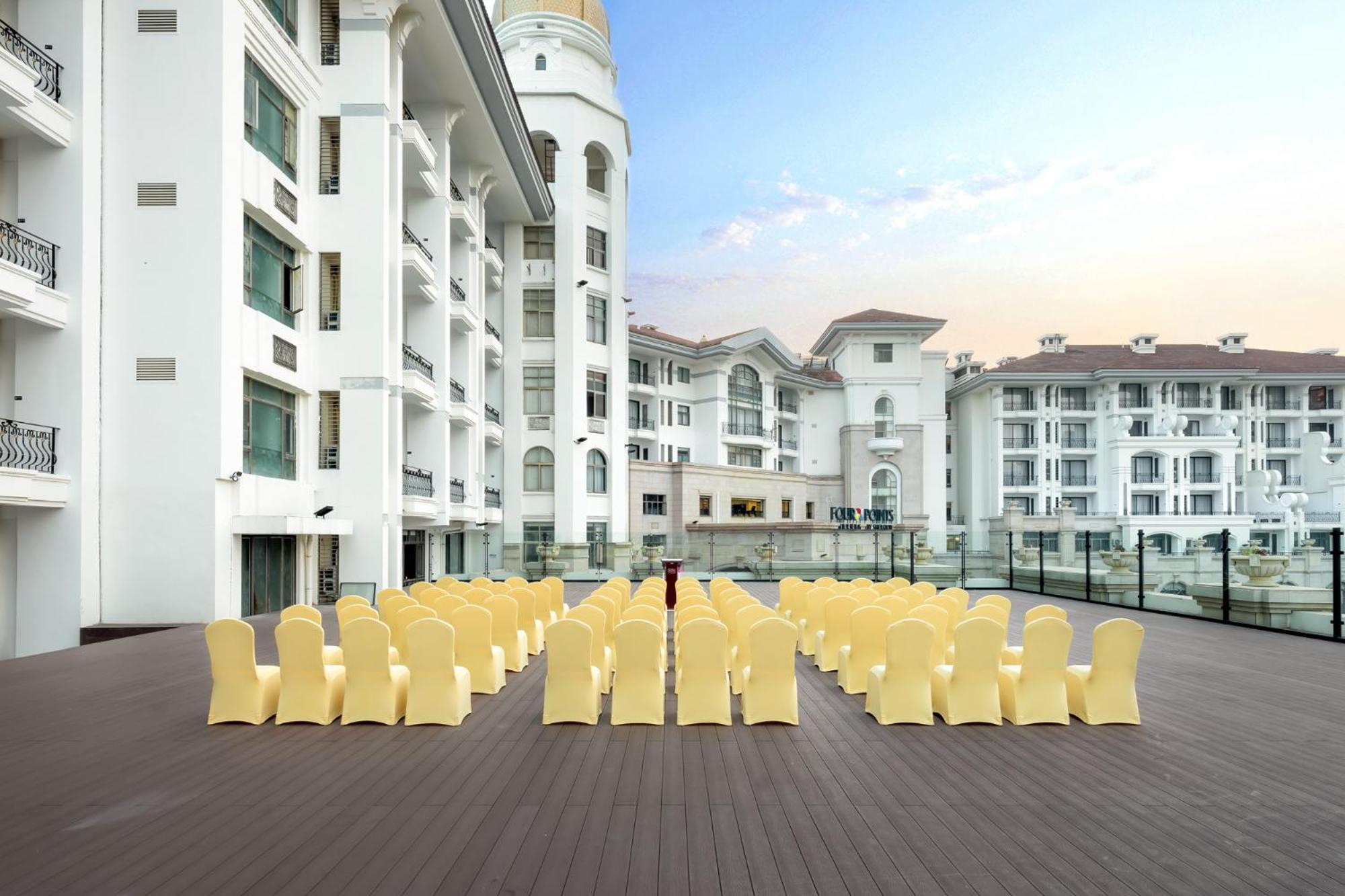 Four Points By Sheraton Yangjiang City Center Eksteriør billede