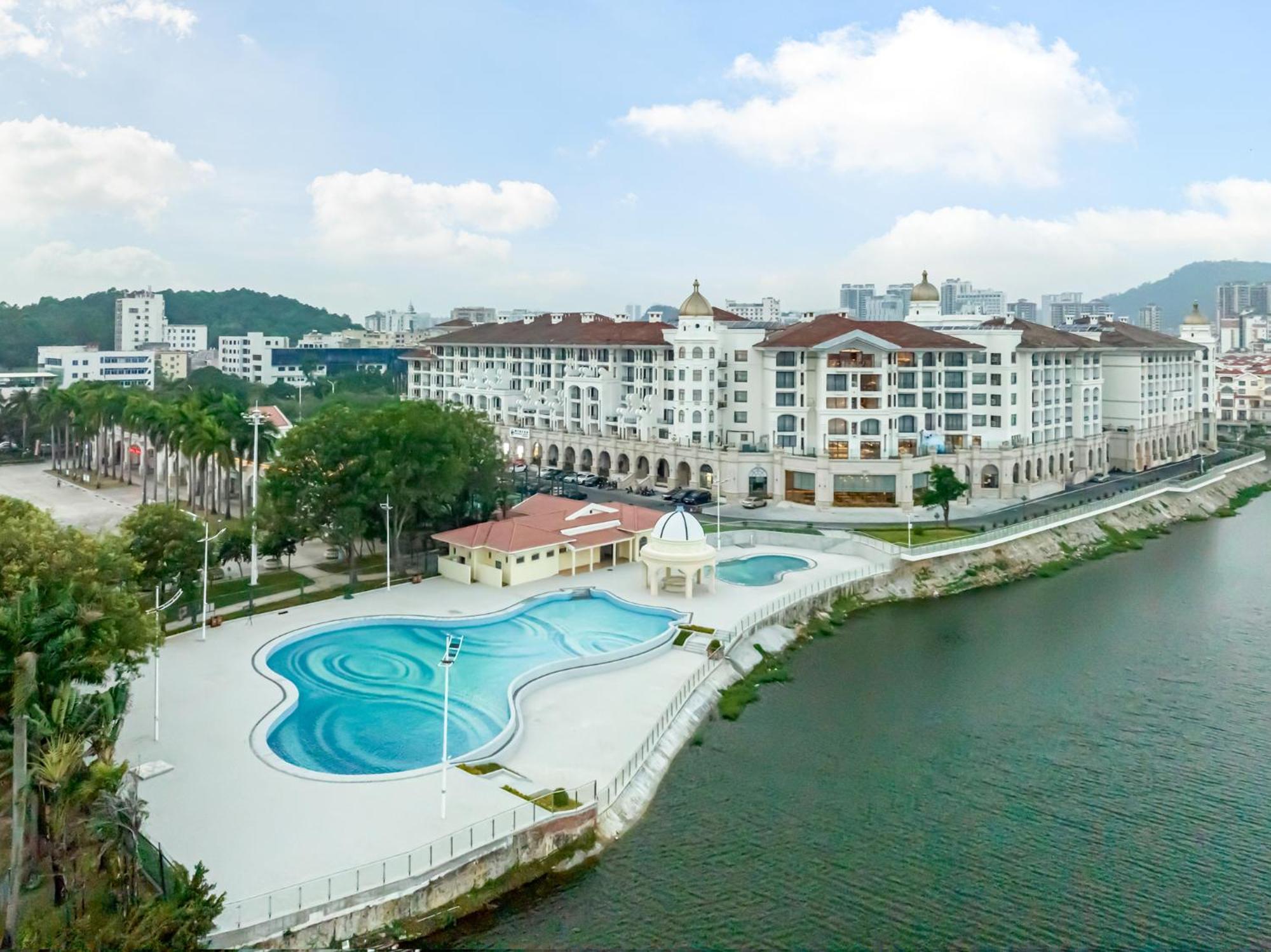 Four Points By Sheraton Yangjiang City Center Eksteriør billede